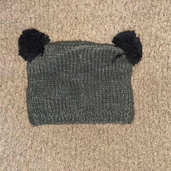 BARTS-Grizly Beanie-Hand Knit-Dark Gray-NEW WITH TAGS - Picture 2 of 3